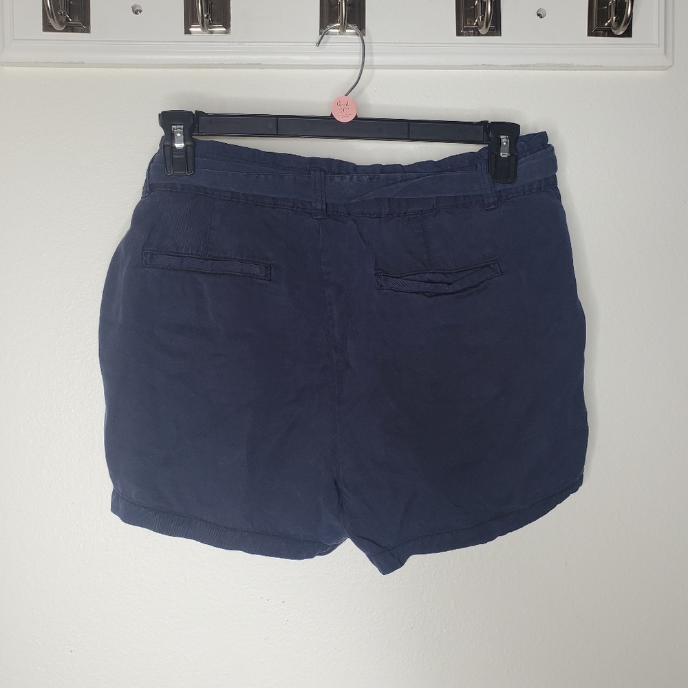 Daily Ritual shorts - Picture 6 of 9